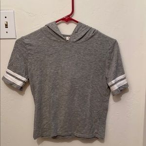 Short sleeve cropped hoodie. Size M.